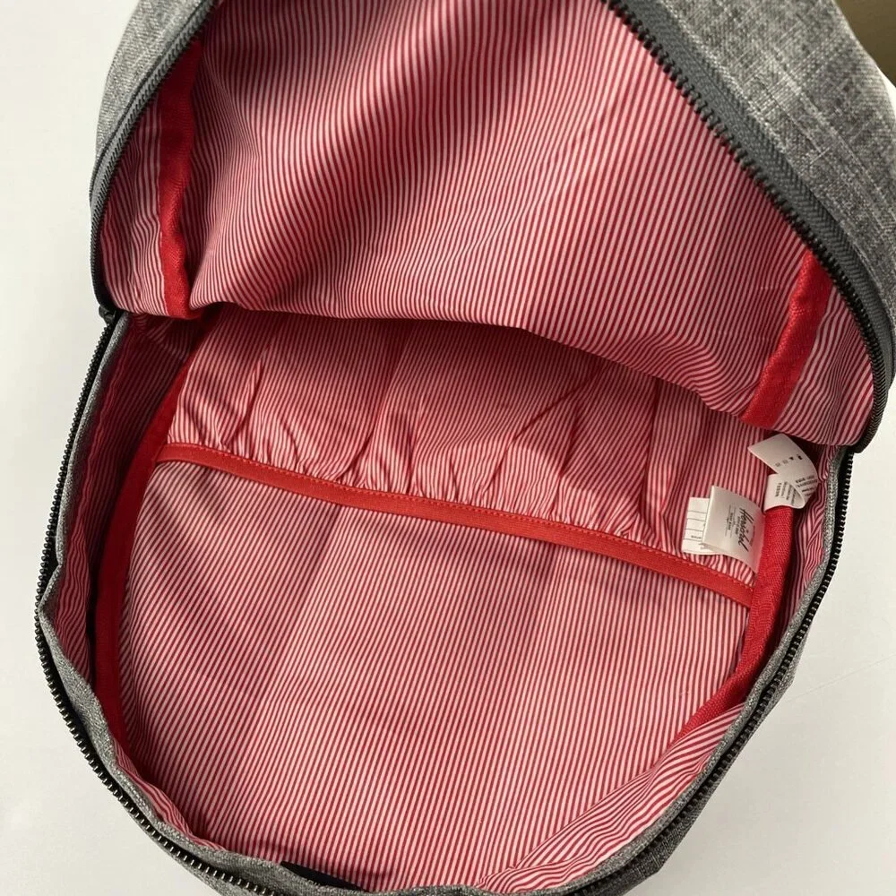 Herschel Settlement Backpack Raven Crosshatch Gray Canvas Red Striped Interior